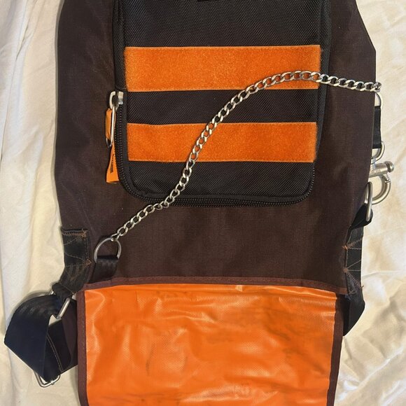 NWOT III Parcel New York, Camo Brown Patchwork Rugged Nylon Chain Messenger Bag - Picture 3 of 5